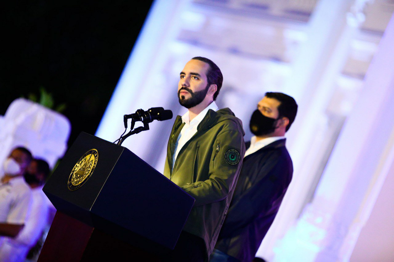 Presidente Bukele confirma tercer capturado por la PNC tras atentado a caravana del FMLN presidente-bukele-confirma-tercer-capturado-por-la-pnc-tras-atentado-a-caravana-del-fmln